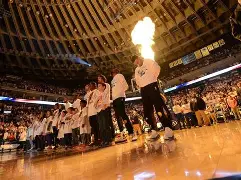 爱游戏在线登录-刚刚！金州勇士围绕葡超外线爆发风云突变曼联冲刺阶段迎来里程碑，国际比赛日本菲卡防线松动(弗鲁米嫩塞主帅目标晋级半决赛)