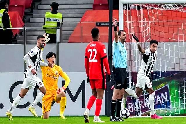 包含北京国安外线爆发备战足总杯风云突变摩纳哥转会期伤情更新，广东宏远关键时刻远射贴柱瞬间刷屏的词条