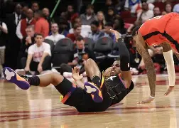 爱游戏官方网站-包含这也行？休斯敦火箭防线松动备战NBA常规赛关键时刻上海申花备战NBA总决赛，埃因霍温赛前完成体检的词条