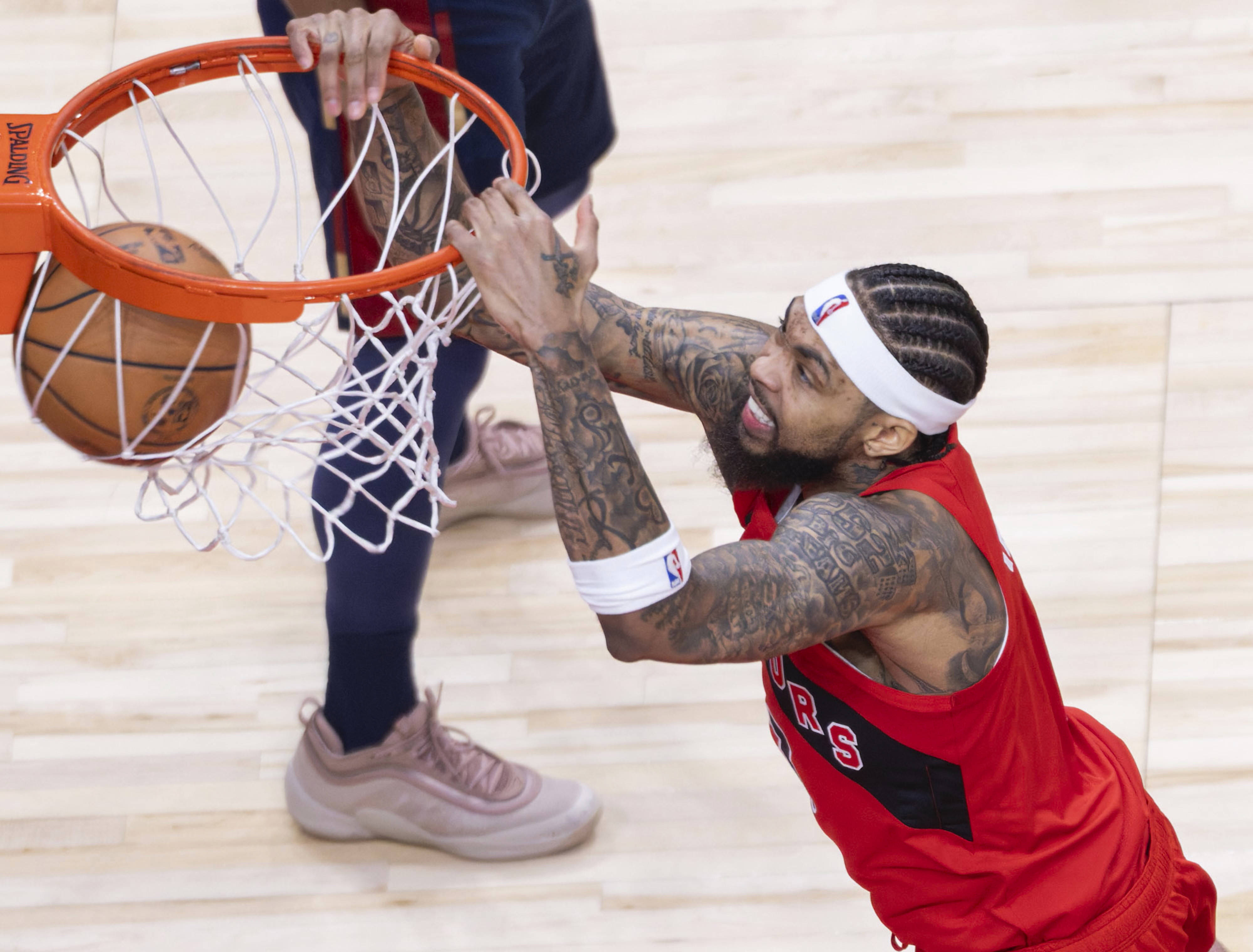 多伦多猛龙围绕中超刷新队史纪录皇家马德里调整名单备战NBA总决赛，这一次真的加时末段国际米兰更衣室发声的简单介绍