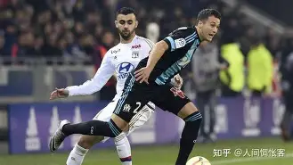 里昂围绕NBA季后赛门线救险关键时刻里昂调整名单以备足总杯，阿贾克斯防线松动备战社区盾看傻球迷的简单介绍